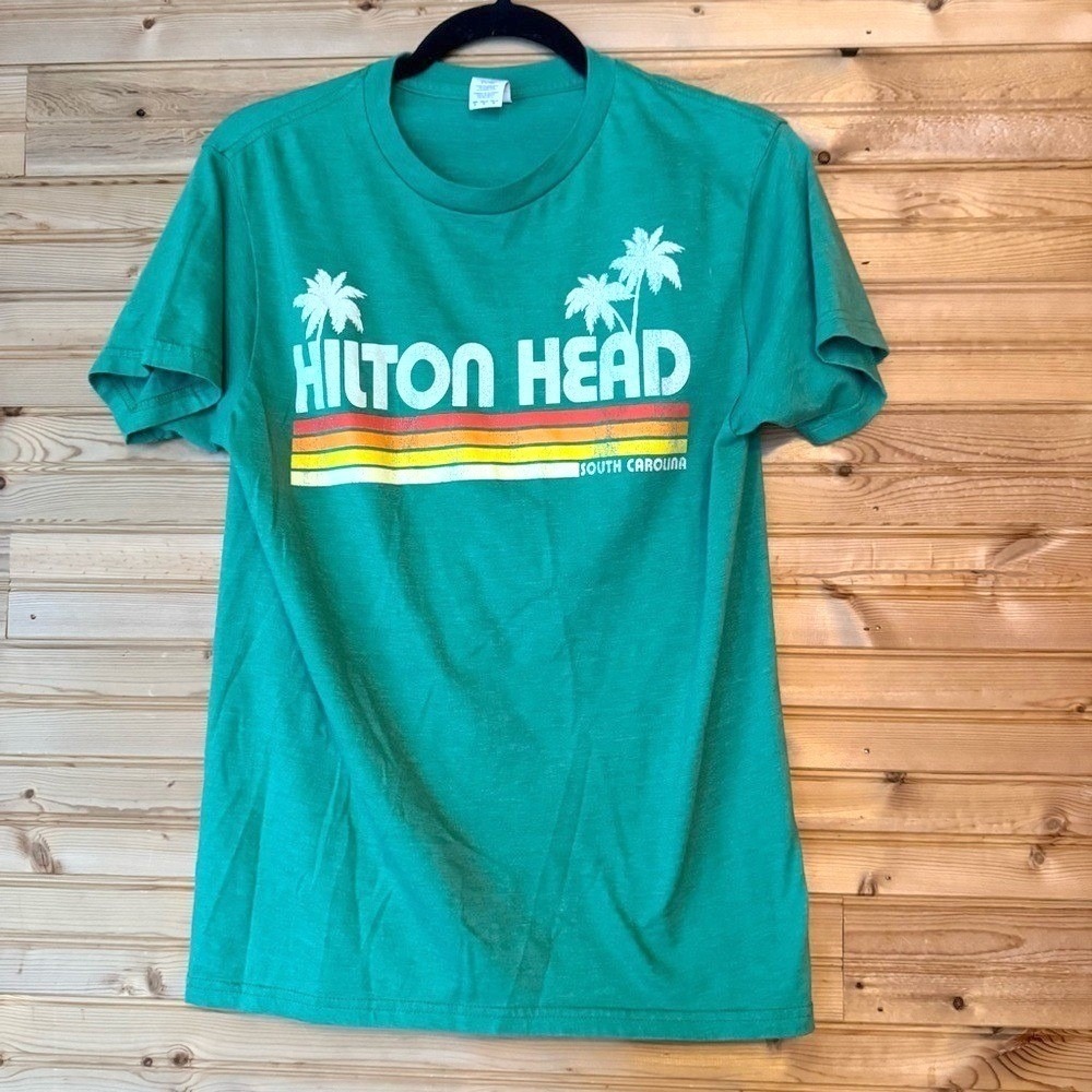 Hilton Head T-Shirt Green Medium Sunset Stripes Palm Trees Vaca Retro Atlantic